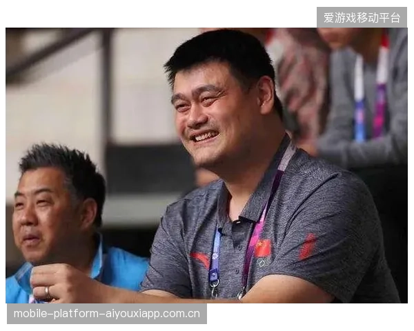 广东NBA裁员：从“梦之队”到现实的挑战——如何面对职业生涯的转折？